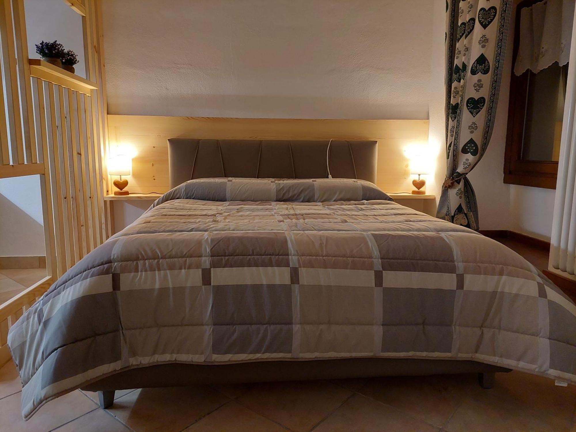 Galanthus Apartment Aosta Exterior photo